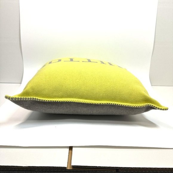 LOUIS VUITTON  Bicolor Cushion-Frio Louis pillow interior cushion Unused - Picture 7 of 16